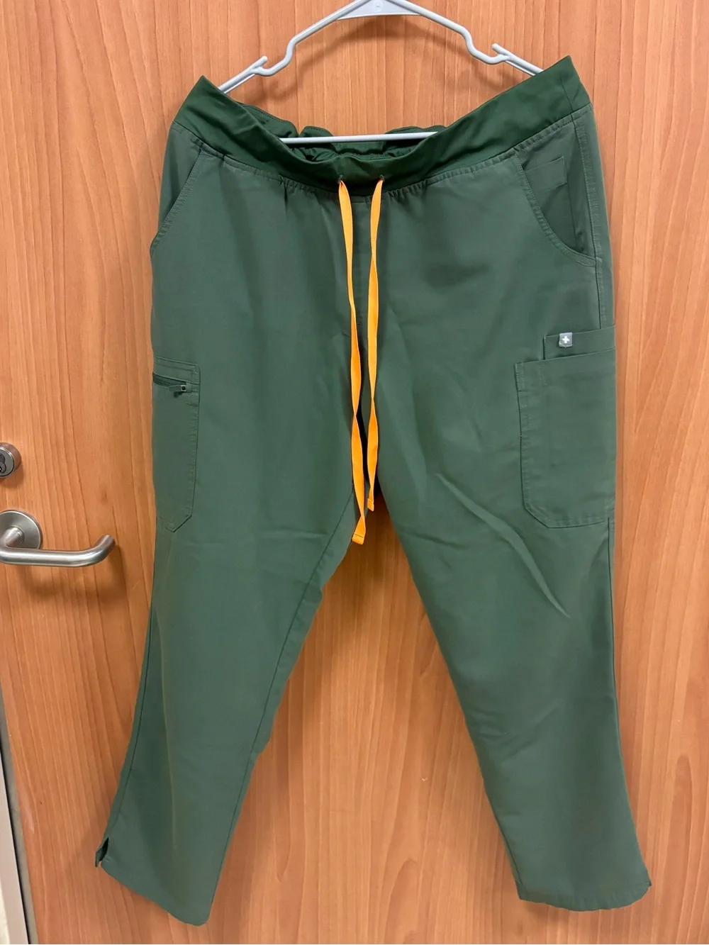 Figs Moss Yola scrub pants